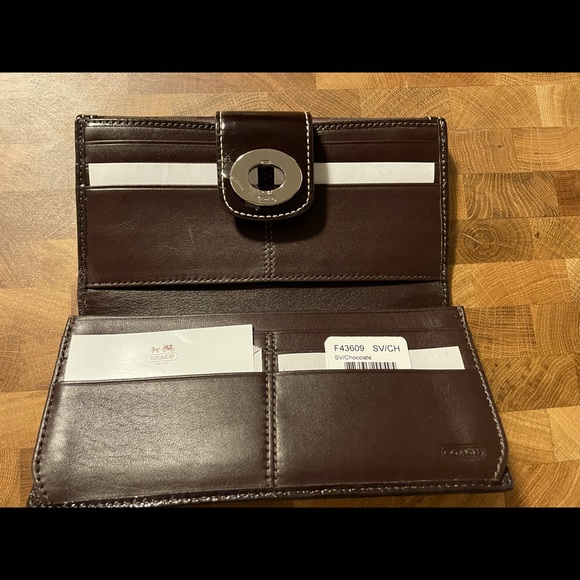 Coach Wallet - Picture 2 of 4